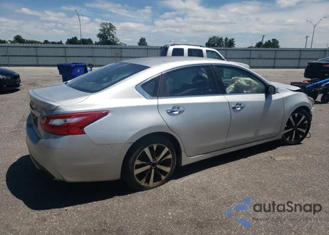 2016 Nissan Altima 2.5 z USA, uszkodzony, nr VIN 1N4AL3AP9GC145495